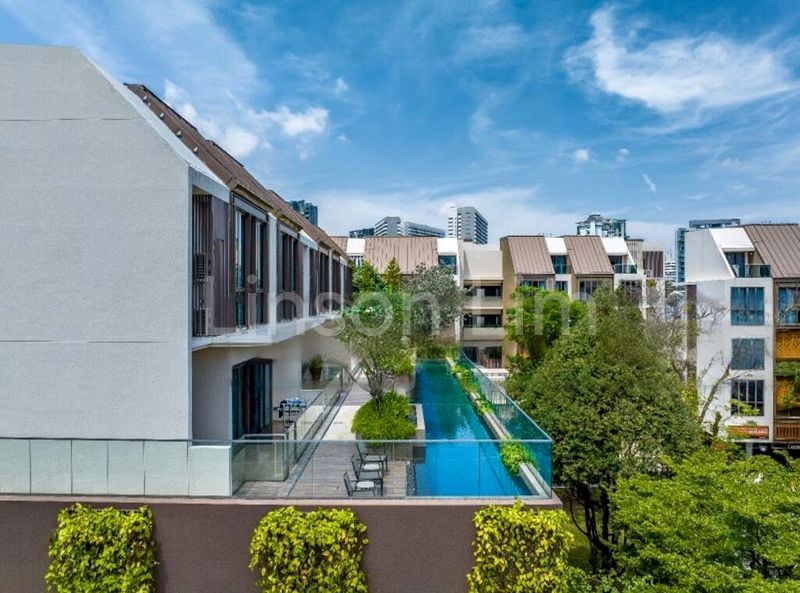 3 Bed Condo for Sale in  Orchard Parksuites - Image 19